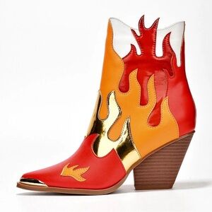 Cape Robbin Western Flame Cowgirl Ankle Boots in red and orange, Size 7.5
